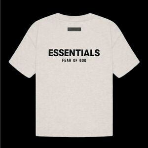 ✔️ FEAR OF GOD ESSENTIALS Men Tee T-Shirt. Medium. Light Oatmeal, Dark Oatmeal S